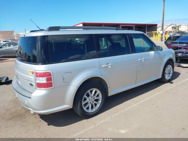 Ford FLEX SE 2018 2FMGK5B88JBA07864 Image 4