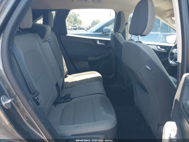 1FMCU9G69LUA36200 Ford ESCAPE SE