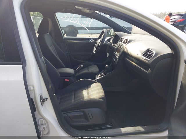 2011 Volkswagen Gti 4-door მანქანა იყიდება აუქციონზე, vin: WVWHV7AJ9BW053848, აუქციონის ნომერი: 45734469