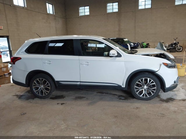 Mitsubishi Outlander Se 2016 JA4AZ3A31GZ001694 Image 14