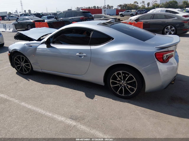 Toyota 86 2017 JF1ZNAA1XH8703629 Image 3