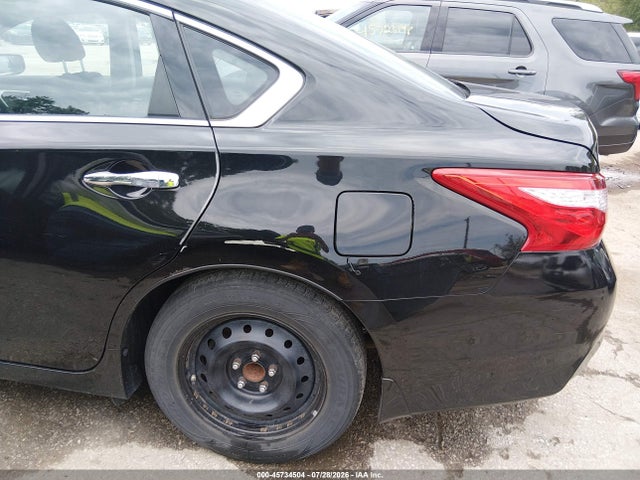 2017 Nissan Altima 2.5 S მანქანა იყიდება აუქციონზე, vin: 1N4AL3AP2HN353482, აუქციონის ნომერი: 45734504