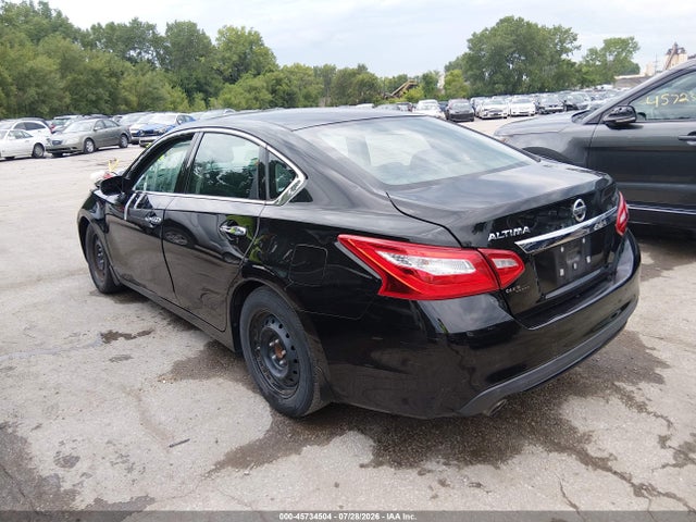 2017 Nissan Altima 2.5 S მანქანა იყიდება აუქციონზე, vin: 1N4AL3AP2HN353482, აუქციონის ნომერი: 45734504