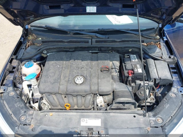 45734539 :رقم المزاد ، 3VWDZ7AJ3BM055918 vin ، 2011 Volkswagen Jetta 2.5l Se مزاد بيع