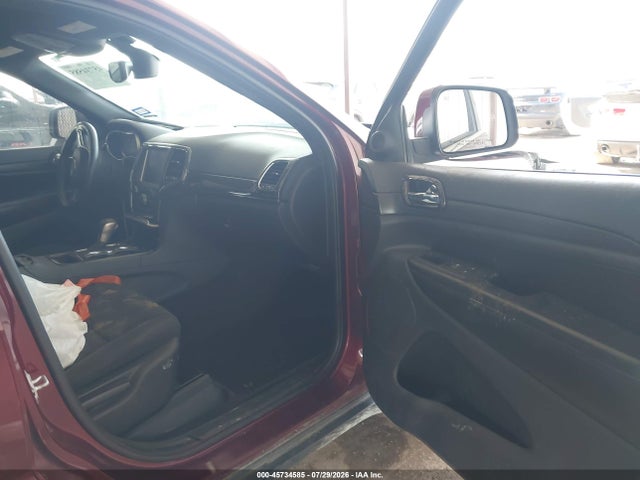 Продажа на аукционе авто 2017 Jeep Grand Cherokee Laredo, vin: 1C4RJFAG6HC710887, номер лота: 45734585