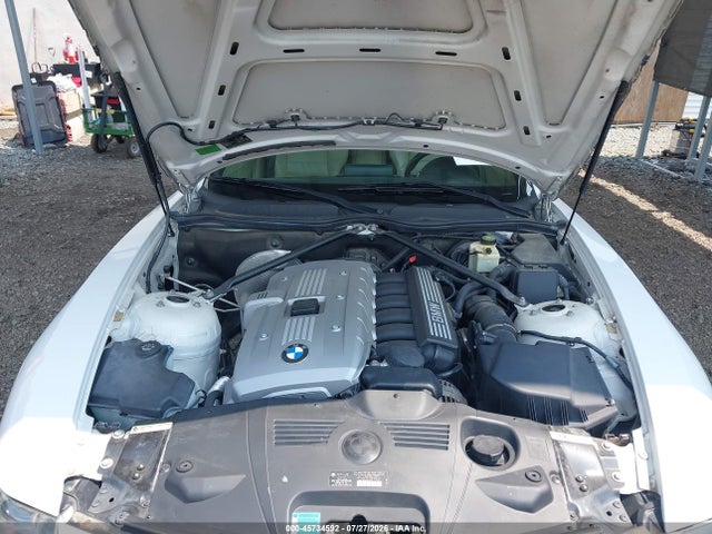 2006 Bmw Z4 3.0si მანქანა იყიდება აუქციონზე, vin: 4USBU53516LX01309, აუქციონის ნომერი: 45734592
