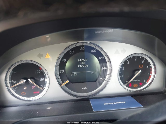 45734631 :رقم المزاد ، WDDGF54X78F113119 vin ، 2008 Mercedes-benz C 300 Luxury/sport مزاد بيع