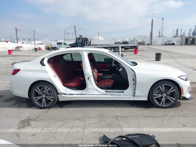 3MW69FF06P8D08135 BMW 330I