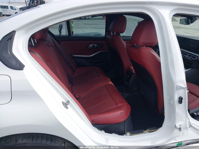 3MW69FF06P8D08135 BMW 330I