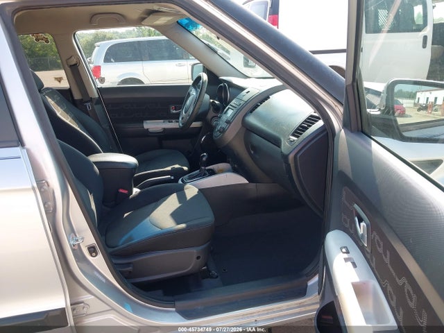 45734749 :رقم المزاد ، KNDJT2A65C7376859 vin ، 2012 Kia Soul + مزاد بيع