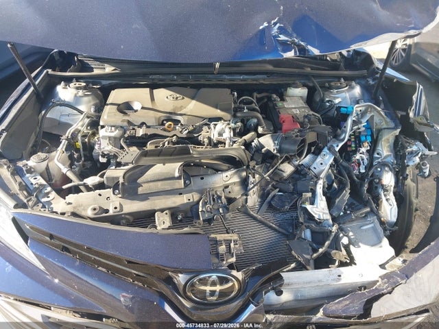 4T1B11HK0JU513871 Toyota CAMRY XLE