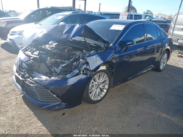 4T1B11HK0JU513871 Toyota CAMRY XLE
