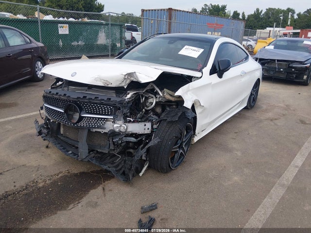 45734845 :رقم المزاد ، WDDWJ4JBXHF335893 vin ، 2017 Mercedes-benz C 300 مزاد بيع