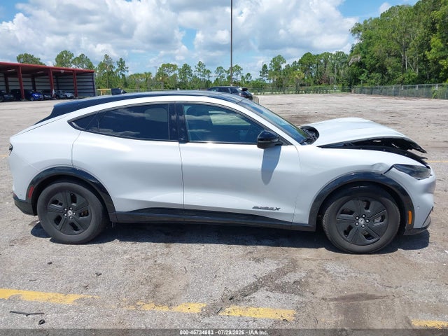 Продажа на аукционе авто 2021 Ford Mustang Mach-e California Route 1, vin: 3FMTK2R71MMA44204, номер лота: 45734883