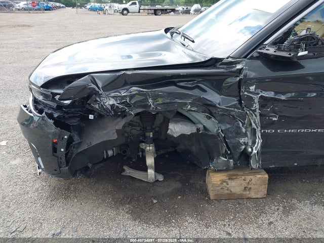 Продажа на аукционе авто 2023 Jeep Grand Cherokee Summit 4x4, vin: 1C4RJHEG1P8810550, номер лота: 45734897