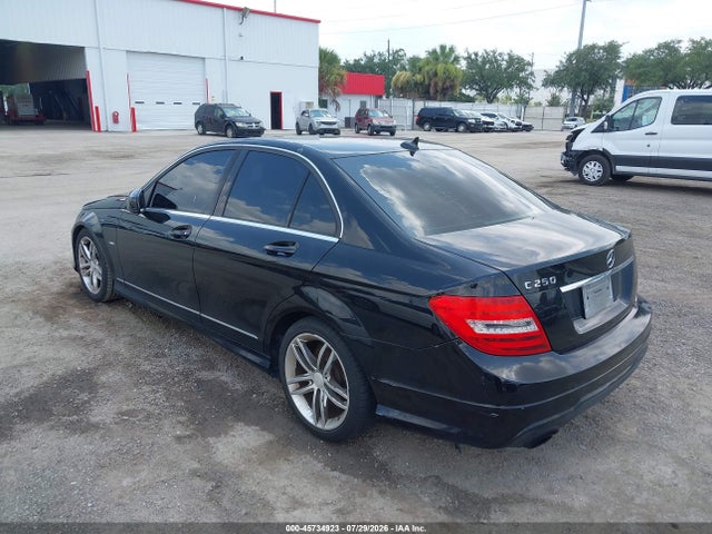 45734923 :رقم المزاد ، WDDGF4HB5CR213316 vin ، 2012 Mercedes-benz C 250 Sport مزاد بيع