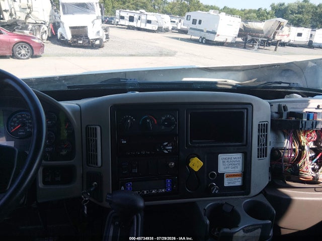 45734938 :رقم المزاد ، 1HTMMMML2KH586645 vin ، 2019 International Durastar 4300 مزاد بيع