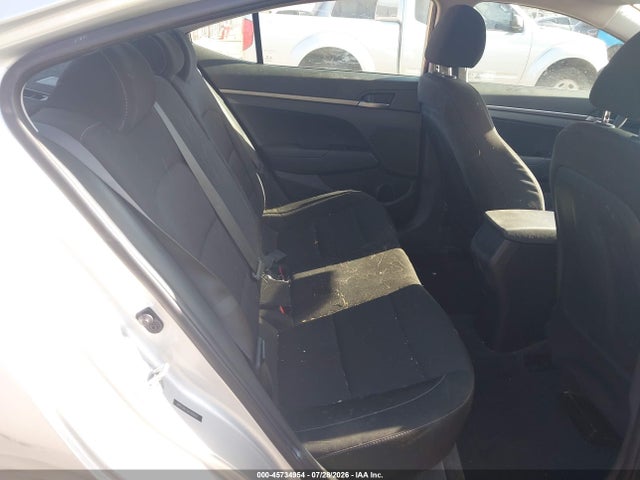 Hyundai ELANTRA SE 2018 5NPD74LF3JH382601 Image 8