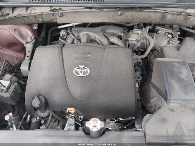 5TDJZRFH3JS489648 Toyota Highlander Xle