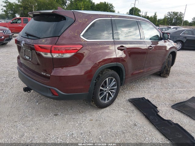 5TDJZRFH3JS489648 Toyota Highlander Xle