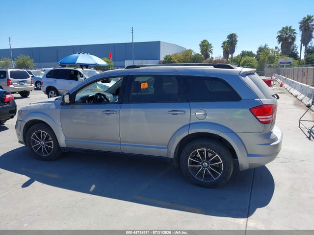 3C4PDCAB2JT427740 Dodge JOURNEY SE