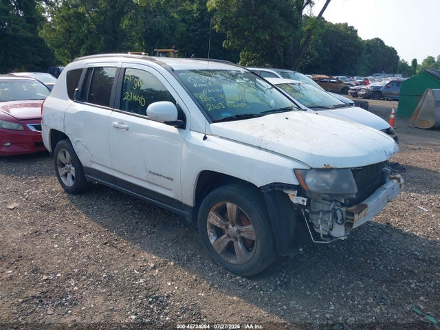 2016 Jeep Compass Latitude მანქანა იყიდება აუქციონზე, vin: 1C4NJDEB9GD617341, აუქციონის ნომერი: 45734994