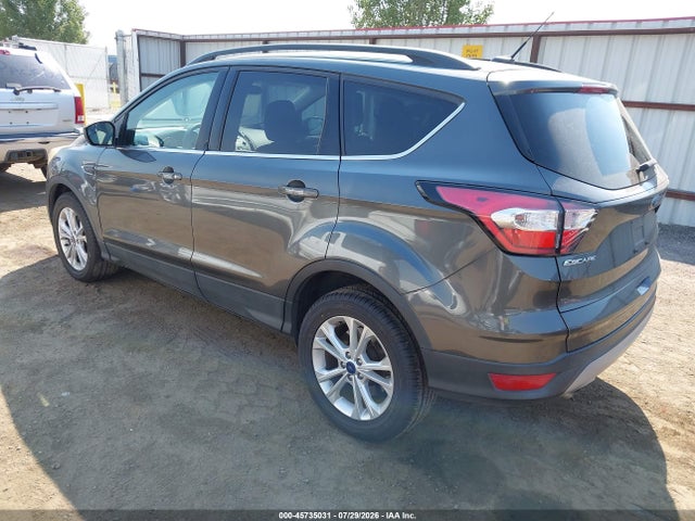 Ford ESCAPE SE 2018 1FMCU9GD7JUB44133 Image 3