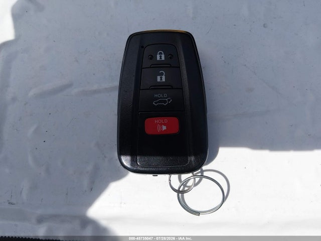 45735047 :رقم المزاد ، JTMA1RFV1KD004871 vin ، 2019 Toyota Rav4 Xle Premium مزاد بيع