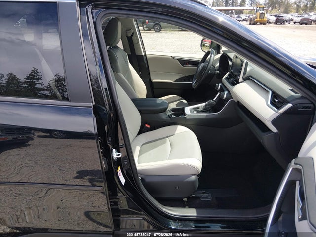 45735047 :رقم المزاد ، JTMA1RFV1KD004871 vin ، 2019 Toyota Rav4 Xle Premium مزاد بيع