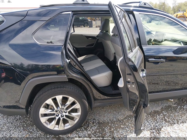 45735047 :رقم المزاد ، JTMA1RFV1KD004871 vin ، 2019 Toyota Rav4 Xle Premium مزاد بيع