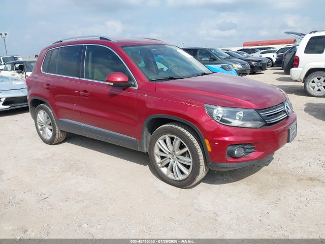 2013 Volkswagen Tiguan Se მანქანა იყიდება აუქციონზე, vin: WVGAV3AX8DW082982, აუქციონის ნომერი: 45735050