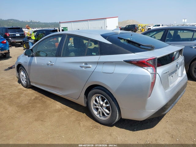 Toyota Prius Two 2016 JTDKBRFUXG3009170 Image 14