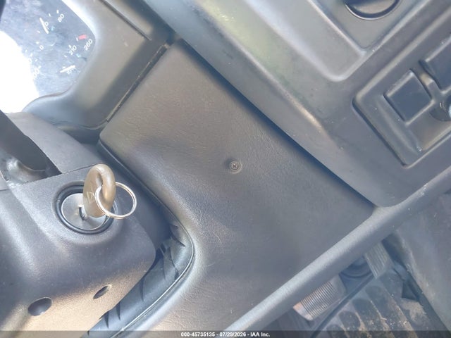 45735135 :رقم المزاد ، 1J4FA29P5YP750767 vin ، 2000 Jeep Wrangler Se مزاد بيع