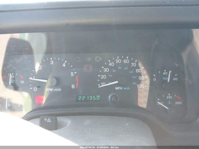 45735135 :رقم المزاد ، 1J4FA29P5YP750767 vin ، 2000 Jeep Wrangler Se مزاد بيع