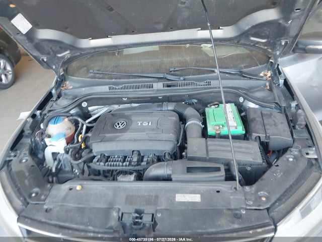 2015 Volkswagen Jetta 1.8t Sport მანქანა იყიდება აუქციონზე, vin: 3VWD17AJ8FM416850, აუქციონის ნომერი: 45735196