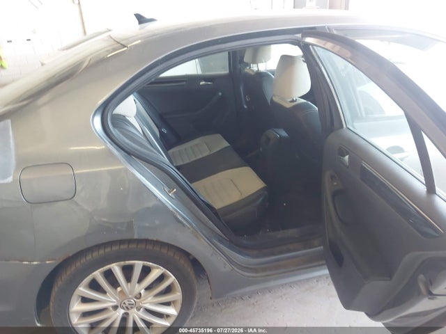 2015 Volkswagen Jetta 1.8t Sport მანქანა იყიდება აუქციონზე, vin: 3VWD17AJ8FM416850, აუქციონის ნომერი: 45735196