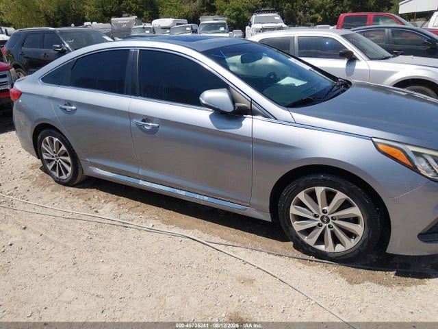 Hyundai Sonata Sport 2016 5NPE34AF6GH299207 Image 13