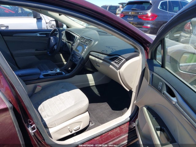 3FA6P0HD0HR399541 Ford FUSION SE