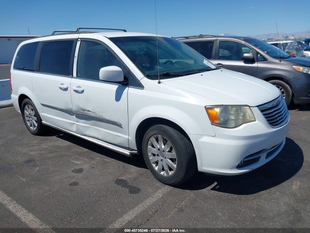 Chrysler Town &amp; Country Touring 2014 2C4RC1BG8ER242918 zdjęcie główne