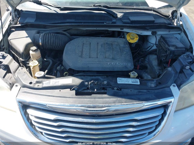 2014 Chrysler Town & Country Touring მანქანა იყიდება აუქციონზე, vin: 2C4RC1BG8ER242918, აუქციონის ნომერი: 45735246