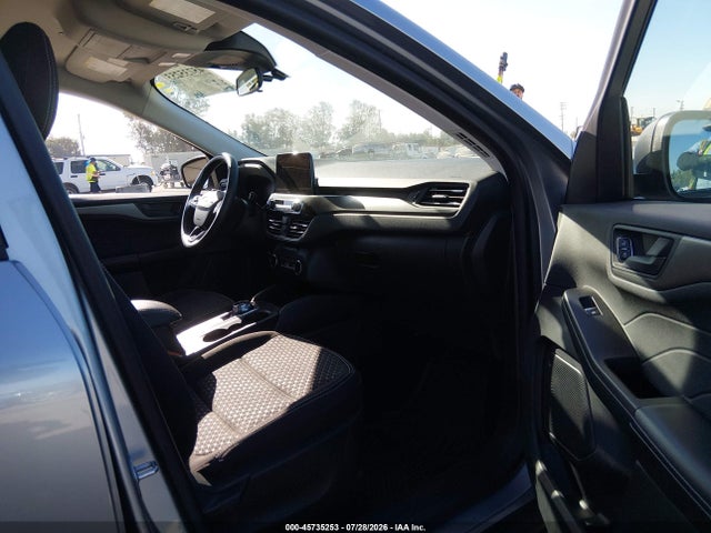 1FMCU0GN7PUA28525 Ford Escape Active