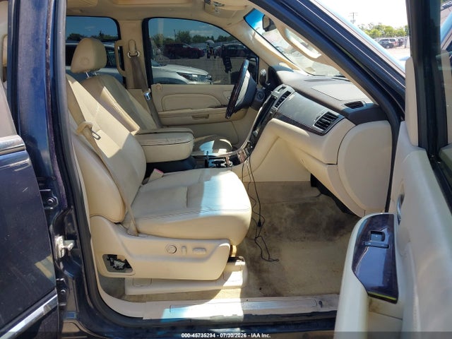 Продаж на аукціоні авто 2007 Cadillac Escalade Esv Standard, vin: 1GYFK668X7R281664, номер лоту: 45735294