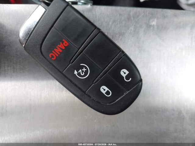 45735304 :رقم المزاد ، ZACNJAAB8LPM10386 vin ، 2020 Jeep Renegade Jeepster Fwd مزاد بيع