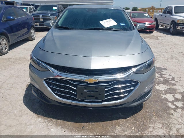 1G1ZD5ST8PF211673 Chevrolet Malibu Fwd 1lt