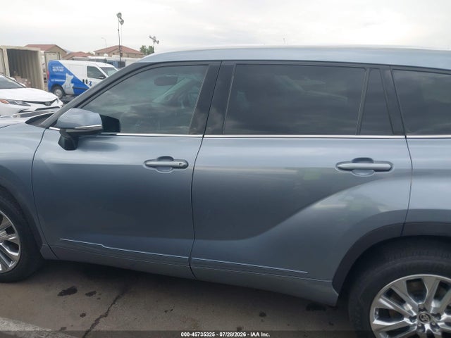 Toyota Highlander Limited 2021 5TDYZRAH5MS033208 Image 15