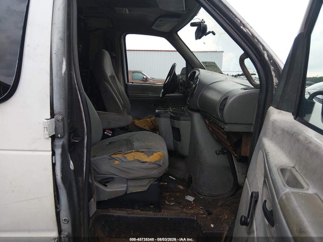 45735348 :رقم المزاد ، 1FTNS24L8YHB07973 vin ، 2000 Ford E-250 Commercial/recreational مزاد بيع