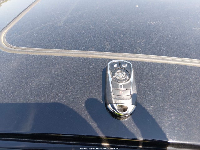 Продажа на аукционе авто 2017 Buick Lacrosse Premium, vin: 1G4ZR5SS0HU171761, номер лота: 45735438