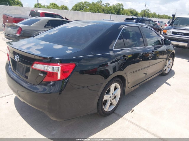Toyota CAMRY SE 2014 4T1BF1FK3EU773465 Image 4