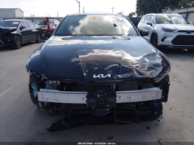 Продажа на аукционе авто 2024 Kia K5 Gt-line, vin: 5XXG64J29RG255651, номер лота: 45735456