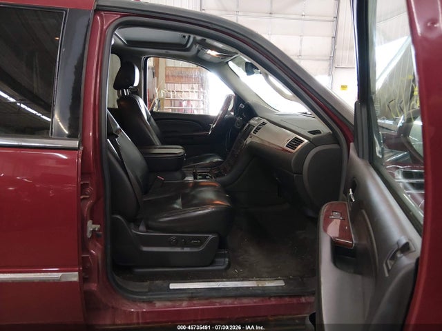 Продаж на аукціоні авто 2007 Cadillac Escalade Esv Standard, vin: 1GYFK66867R300811, номер лоту: 45735491